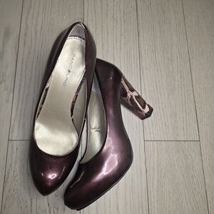 Bandolino Women's Burgundy Patent Block Heel Pumps